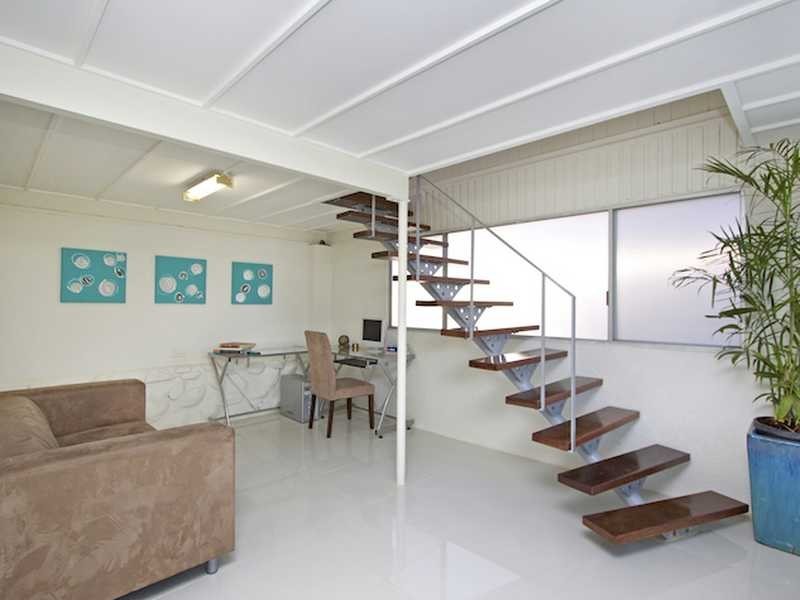 115 Leyte Avenue, Palm Beach QLD 4221