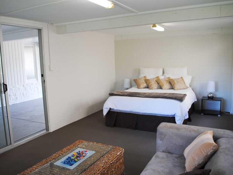 115 Leyte Avenue, Palm Beach QLD 4221