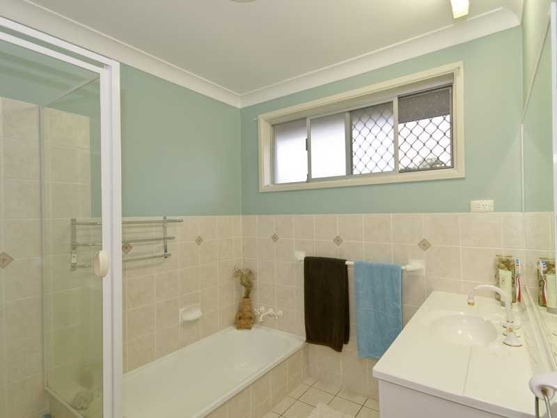 32 Parnki Parade, Palm Beach QLD 4221