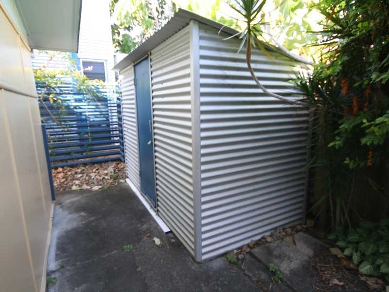 92 Palm Beach Avenue, Palm Beach QLD 4221