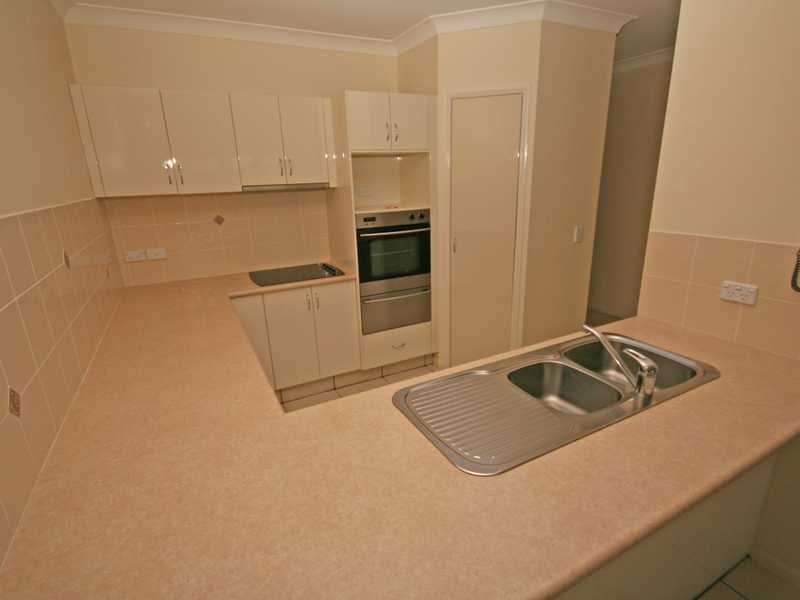 Unit 37/174 Galleon Way, Currumbin Waters QLD 4223