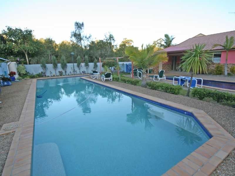 Unit 37/174 Galleon Way, Currumbin Waters QLD 4223