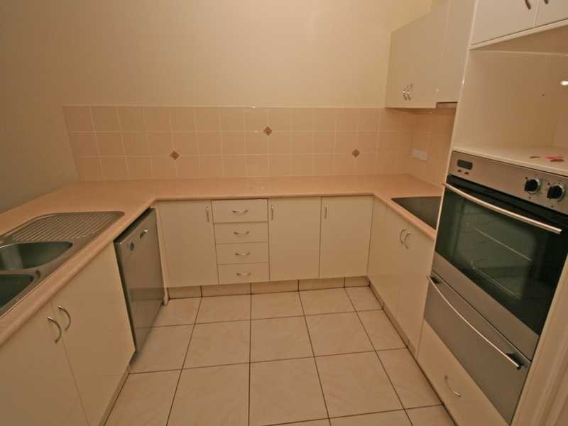Unit 37/174 Galleon Way, Currumbin Waters QLD 4223