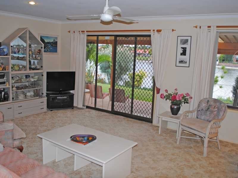 126 Melaleuca Drive, Palm Beach QLD 4221