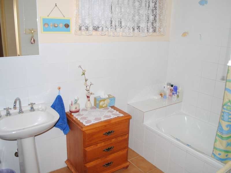 126 Melaleuca Drive, Palm Beach QLD 4221