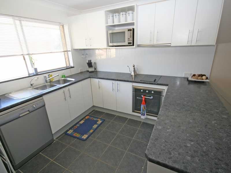 Unit 8/7 Fielding Street, Currumbin QLD 4223