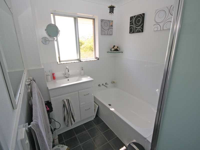 Unit 8/7 Fielding Street, Currumbin QLD 4223