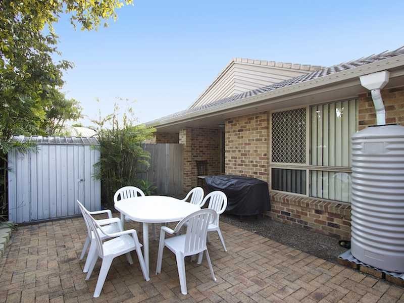 1/14 Walker Avenue, Palm Beach QLD 4221