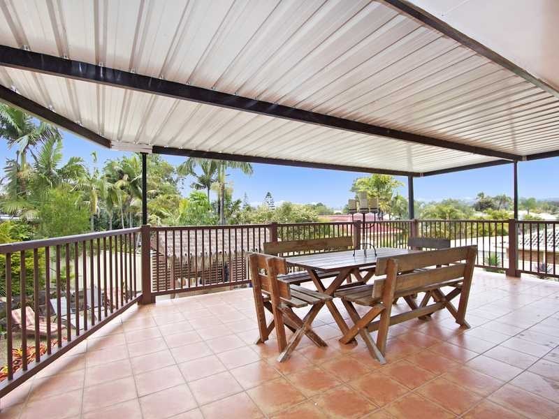 18 Darnel Street, Elanora QLD 4221