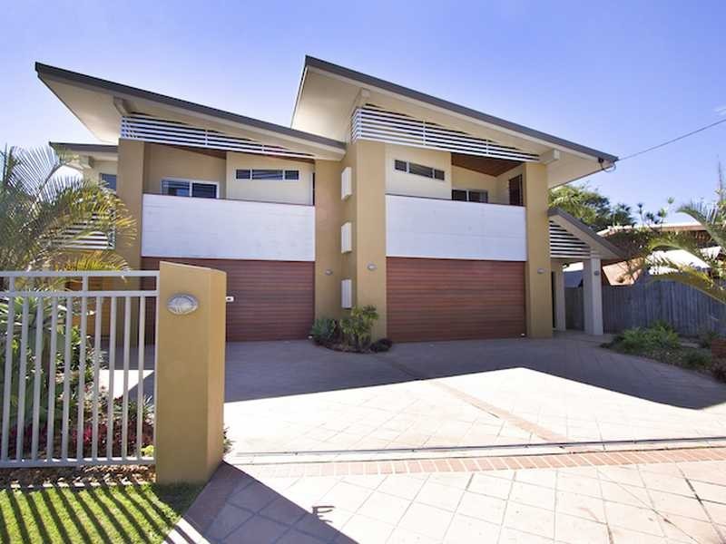 2/41 Philippine Parade, Palm Beach QLD 4221