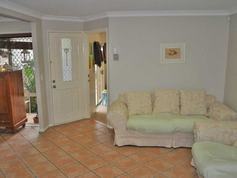 6/7 Cupania Place, Elanora QLD 4221