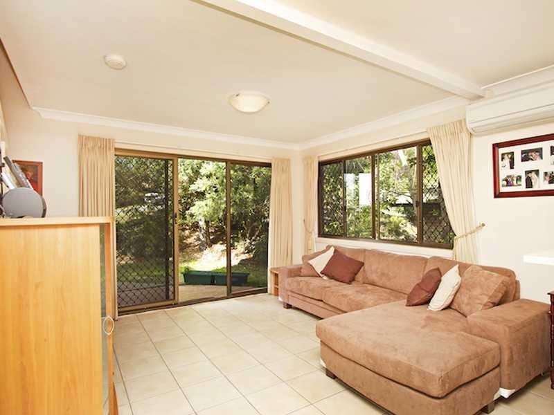 3/9 Daisy Street, Elanora QLD 4221