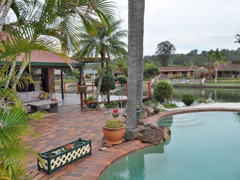 8 Chauvel Court, Currumbin Waters QLD 4223