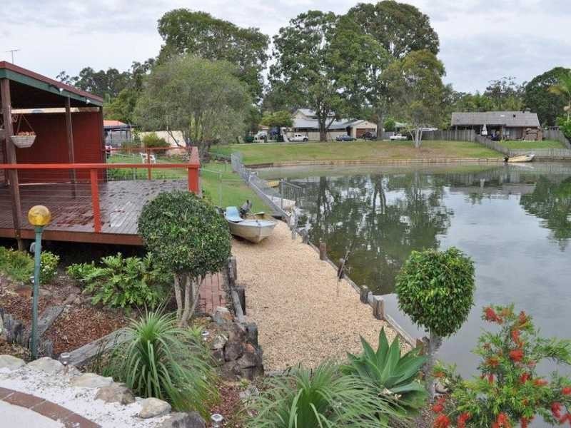 8 Chauvel Court, Currumbin Waters QLD 4223