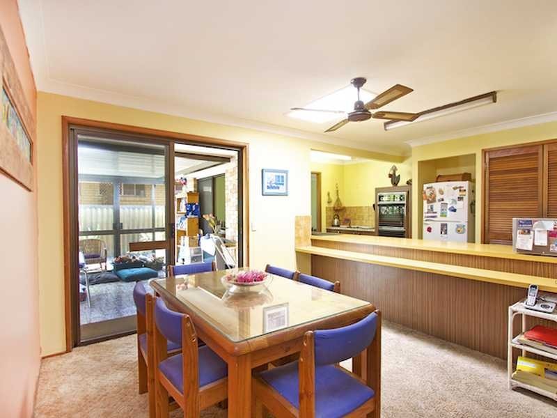 29 Mallawa Drive, Palm Beach QLD 4221