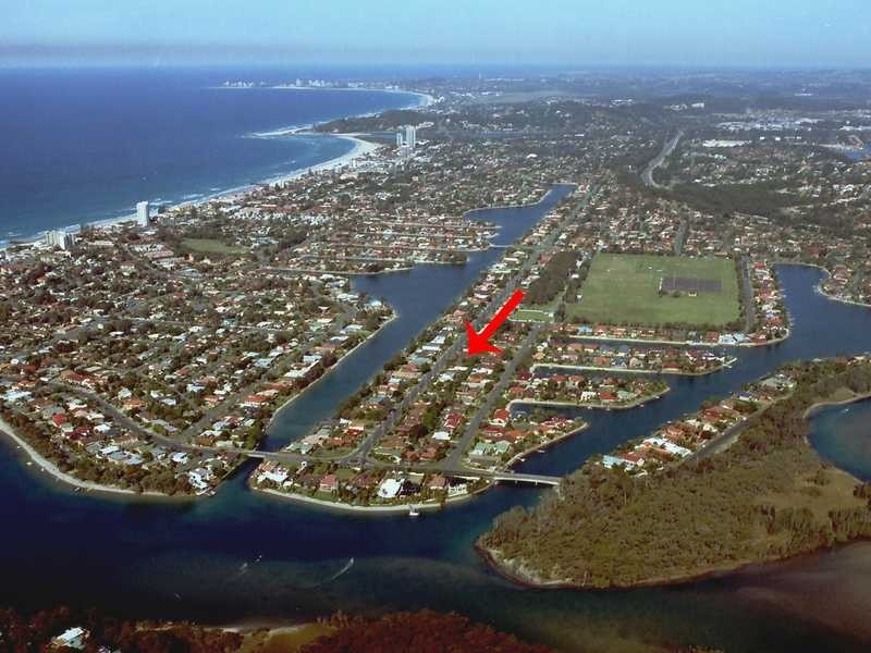 29 Mallawa Drive, Palm Beach QLD 4221