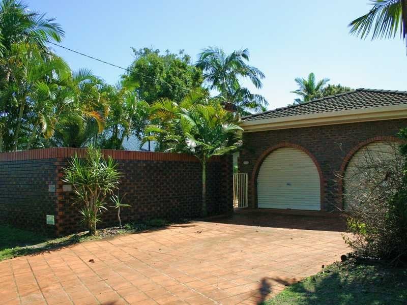 131 Tahiti Avenue, Palm Beach QLD 4221