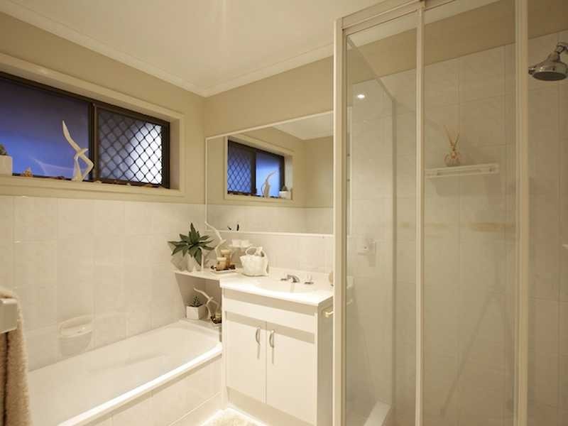 7 Biota Court, Palm Beach QLD 4221