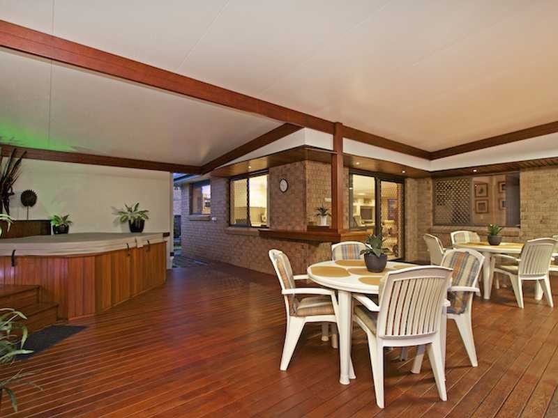 7 Biota Court, Palm Beach QLD 4221