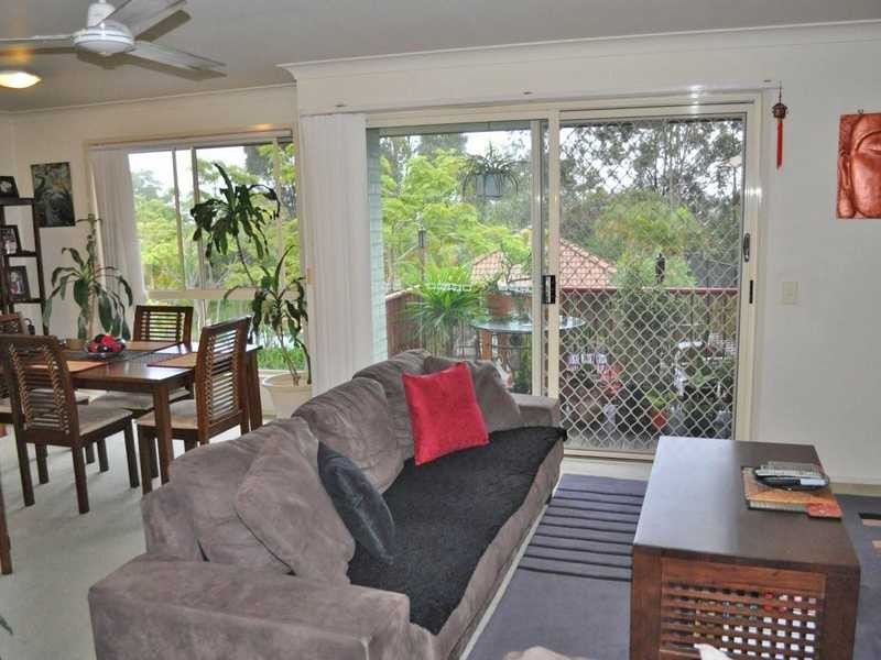 6/31 Simpsons Road, Elanora QLD 4221