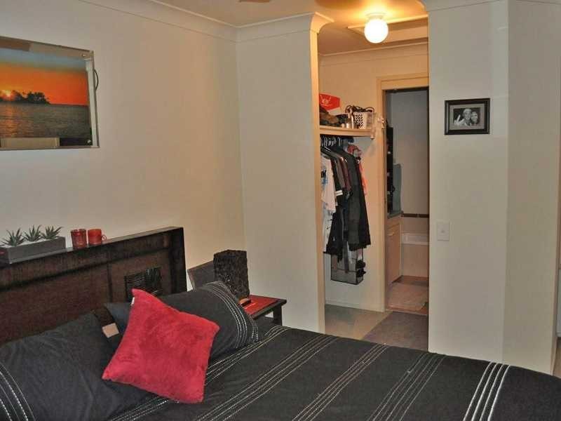 6/31 Simpsons Road, Elanora QLD 4221