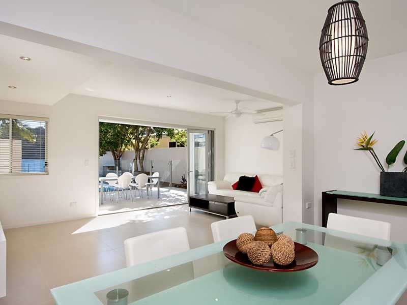 1/43 Murlong Crescent, Palm Beach QLD 4221