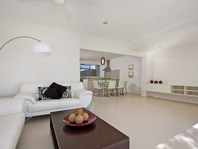 1/43 Murlong Crescent, Palm Beach QLD 4221