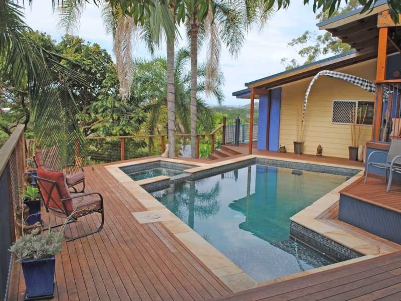 20 Jandakot Court, Elanora QLD 4221