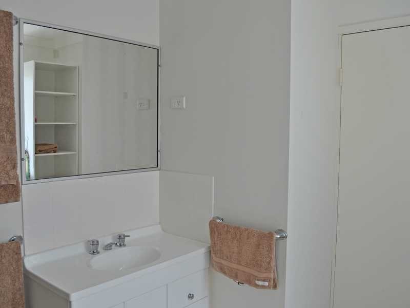 Unit 4/58 Sarawak Avenue, Palm Beach QLD 4221