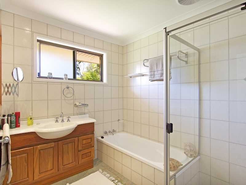 22 Daffodil Street, Tallebudgera QLD 4228