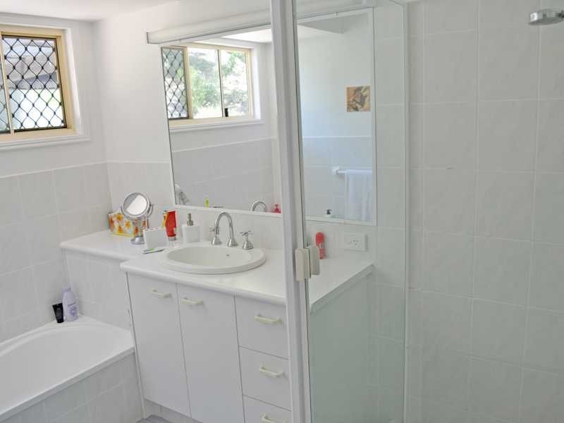 92 Wilkinson Crescent, Currumbin Waters QLD 4223