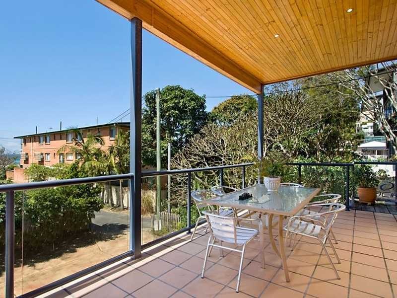 810 Pacific Parade, Currumbin QLD 4223