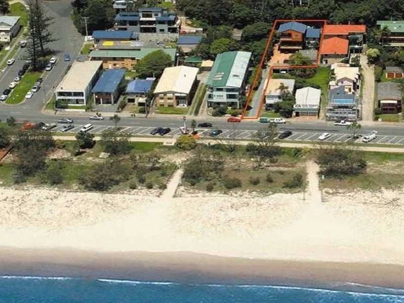 810 Pacific Parade, Currumbin QLD 4223