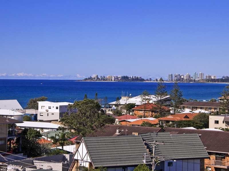 5/4 Teemangum Street, Tugun QLD 4224