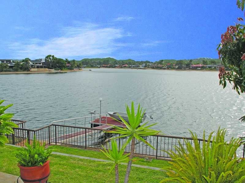 94 Melaleuca Drive, Palm Beach QLD 4221