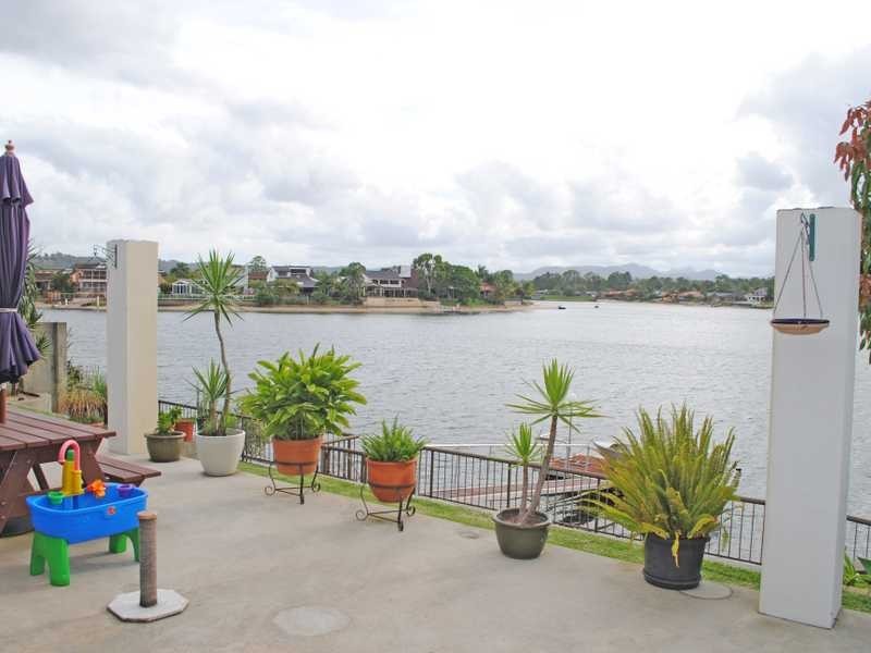 94 Melaleuca Drive, Palm Beach QLD 4221