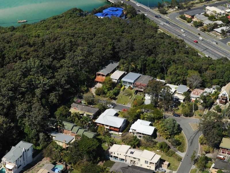 16 Rudd Street, Burleigh Heads QLD 4220