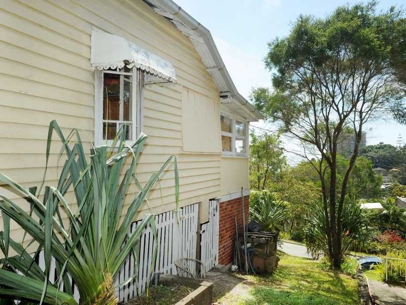 16 Rudd Street, Burleigh Heads QLD 4220