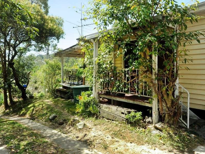 16 Rudd Street, Burleigh Heads QLD 4220