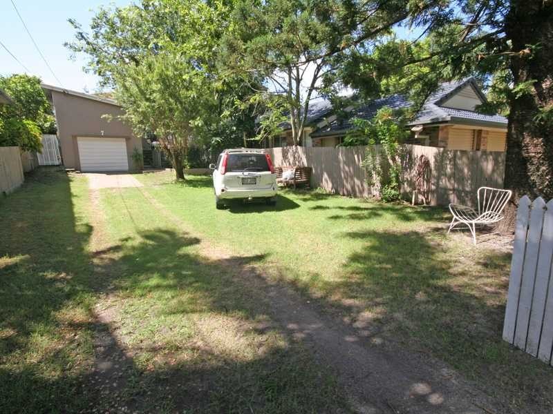 7 Twenty Second Avenue, Palm Beach QLD 4221