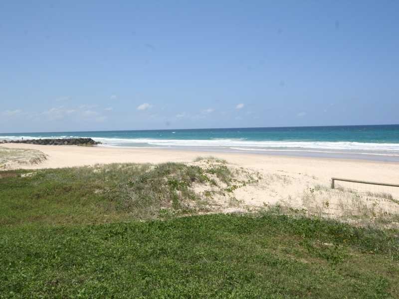 7 Twenty Second Avenue, Palm Beach QLD 4221