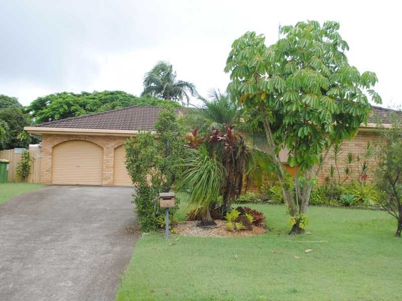 59 Japonica Drive, Palm Beach QLD 4221