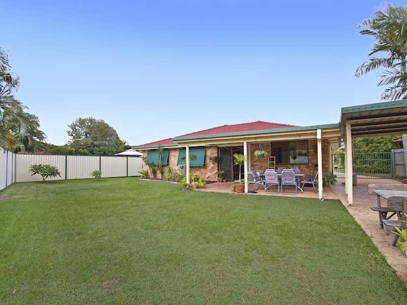 1 Seabrook Street, Elanora QLD 4221