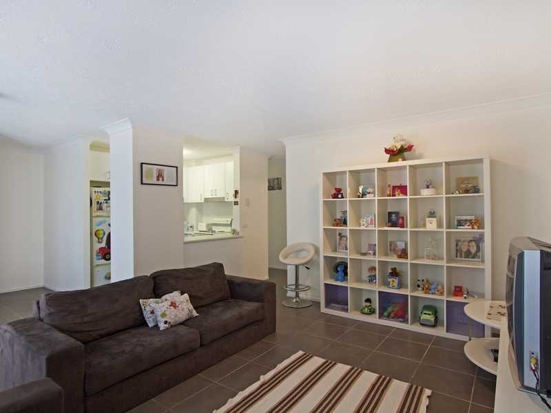 Palm Beach QLD 4221