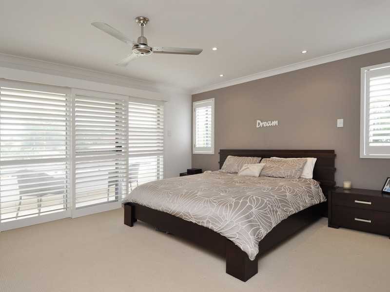 34 Twenty Fourth Avenue, Palm Beach QLD 4221