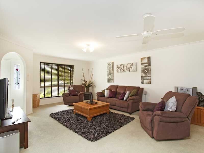 135 Bienvenue Drive, Currumbin Waters QLD 4223