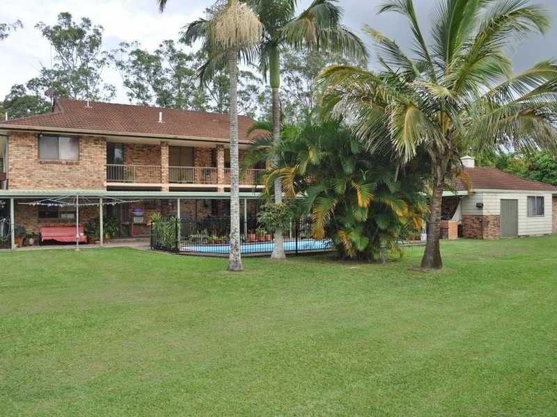 17 Tierney Drive, Currumbin Waters QLD 4223