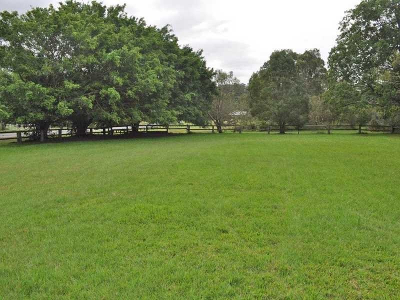 17 Tierney Drive, Currumbin Waters QLD 4223