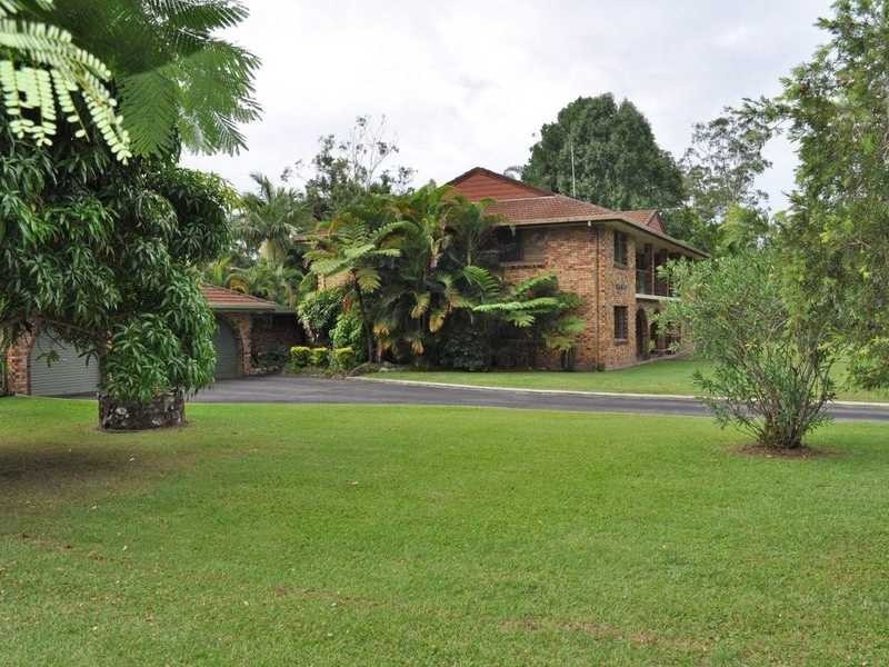 17 Tierney Drive, Currumbin Waters QLD 4223