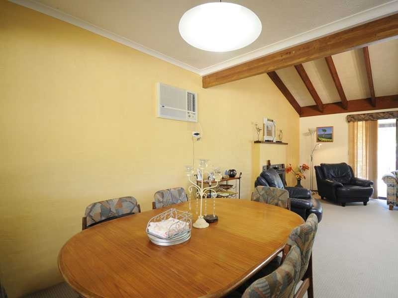 28 Larch Street, Tallebudgera QLD 4228